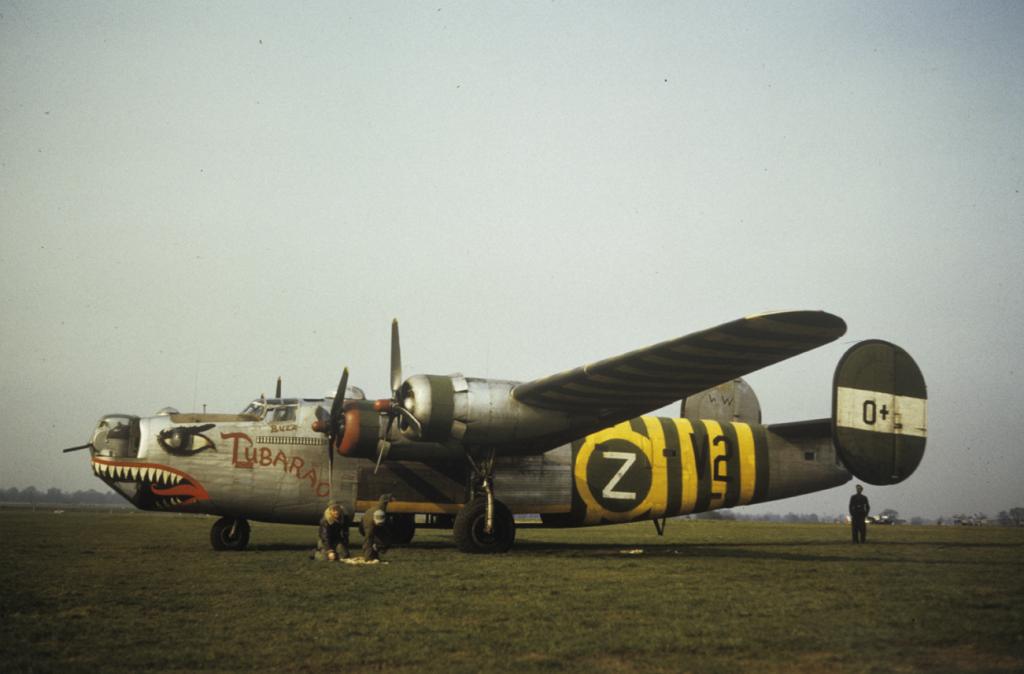 AsharkmouthB-24Liberatorserialnumber44-4