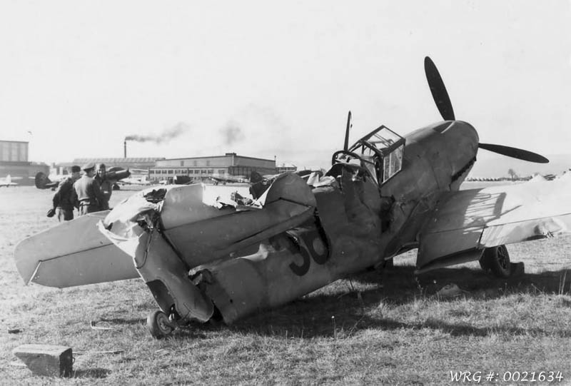 Another pranged Messerschmitt Bf 109F. WRG #: 0021634