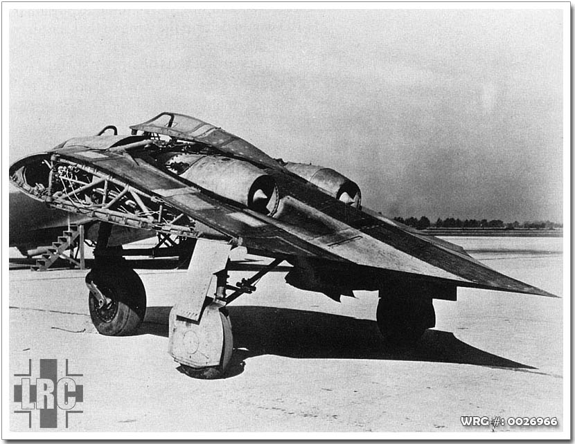 A rear view of a Ho 229.