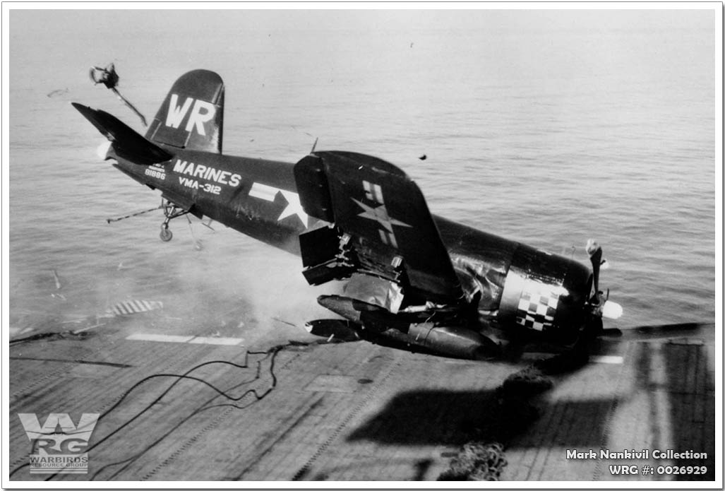 F4U-4 Corsair/Bu. 81886 of VMF-312 crashlanded and went overboard May 1, 1952. WRG# 0026929