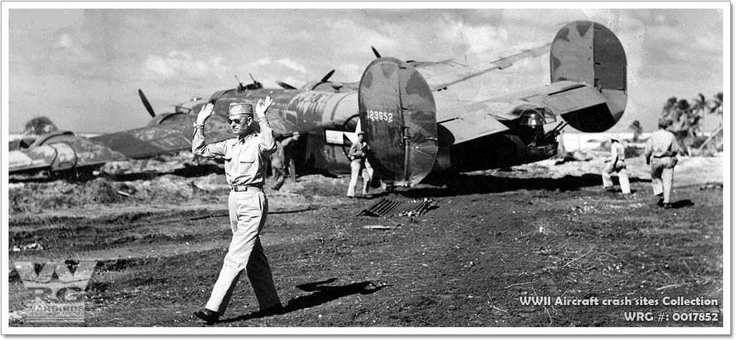 B-24D Liberator/41-23952/The Gremlin of the 98th BS/11th BG/7th AF. WRG#: 0017852