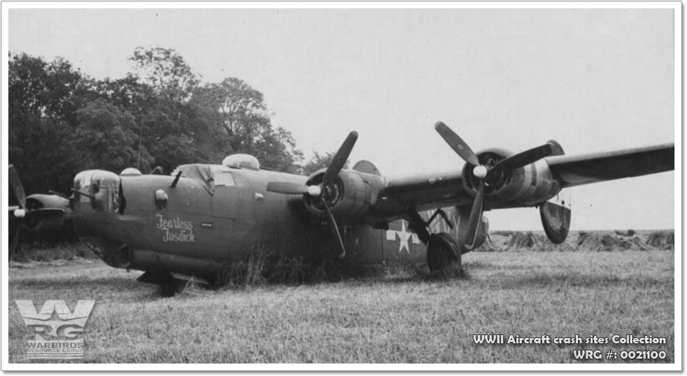 B-24H-15-CF Liberator/41-29604/Fearless Fosdick of the 702nd BS/445th BG/8th AF. WRG#: 0021100