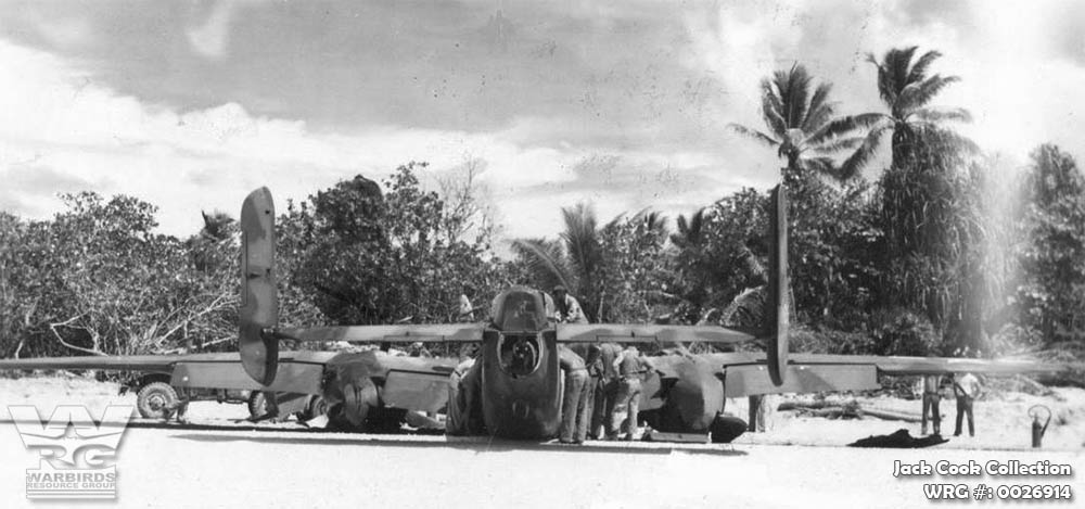 B-25D Mitchell of the 41st BG bellied in on Makin Island. WRG#: 0026914