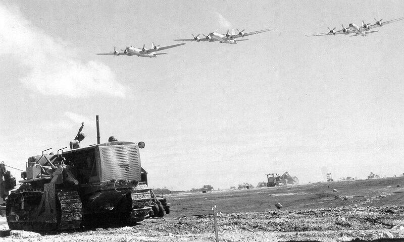 Trio of B-29s doing a fly-by.