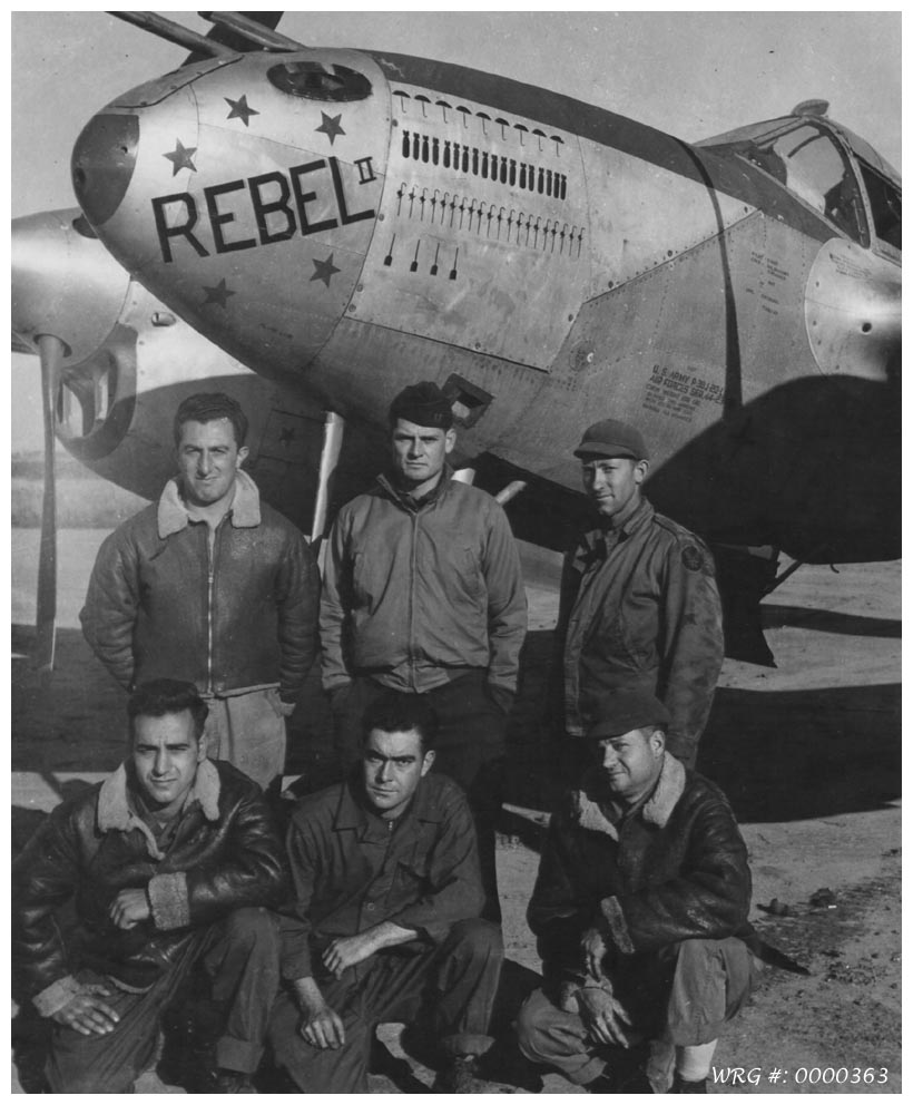 Major Pete Moody of the 367th FG and his P-38 Lightning Rebel II. WRG# 0000363