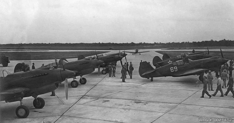 Curtiss P-40 Warhawk. WRG# 0021412